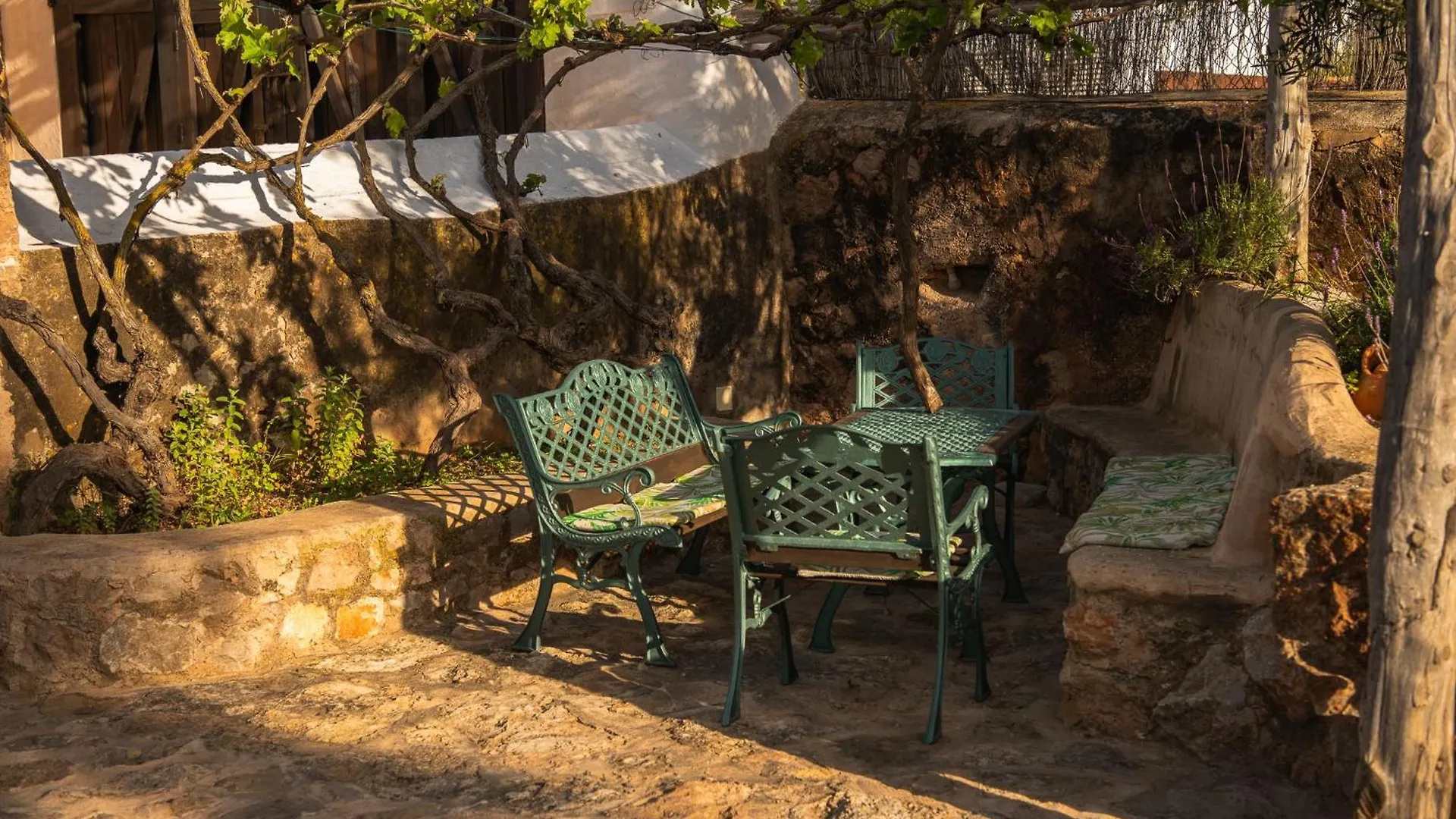 Hotel Rural Can Partit Adults Only-Ibiza Santa Agnes de Corona