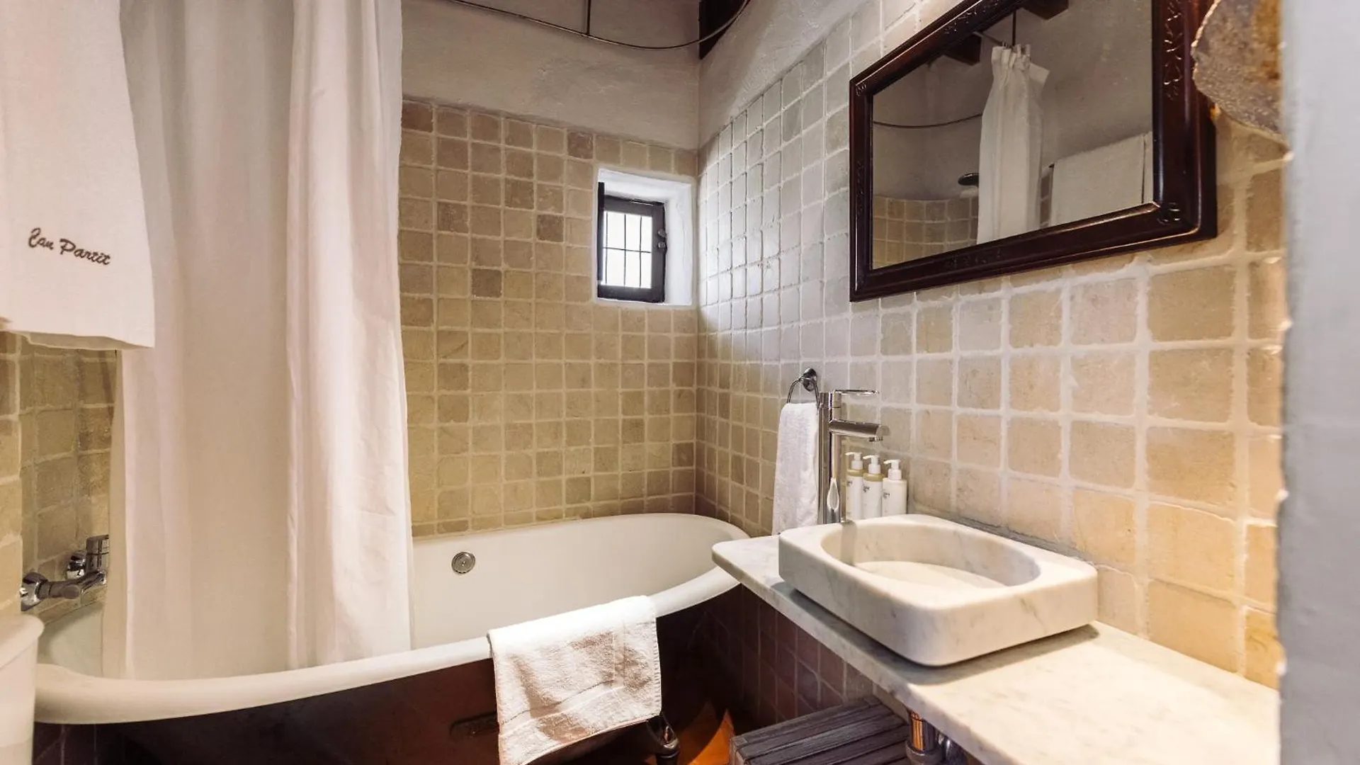 Hotel Rural Can Partit Adults Only-Ibiza Santa Agnes de Corona Country house